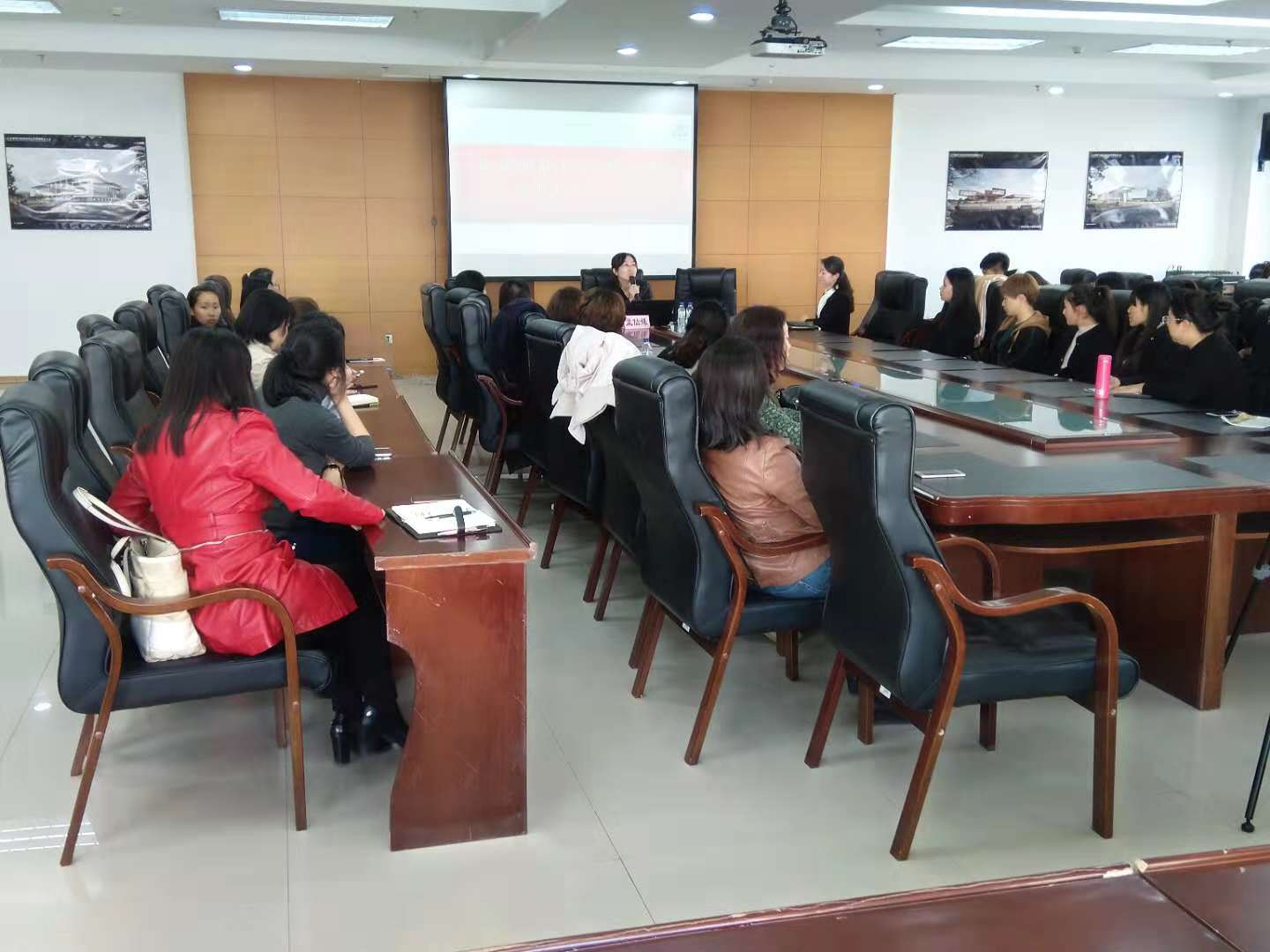 2018.10.25 长春师范大学 心理减压 (2).jpg