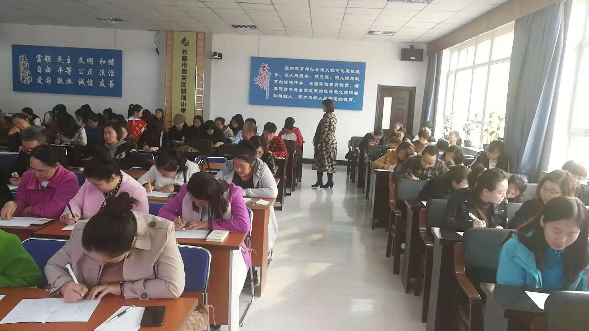 微信图片_20181025143000.jpg